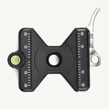 Sunwayfoto SLC-50B Universal Arca Standard QR Clamp with Bubble Level